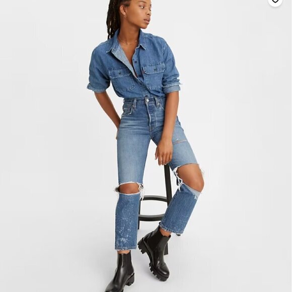 Levis Premium Wmns 501 Button Fly Distressed Cropped Jeans-Size 30x26 NWT - Picture 4 of 16